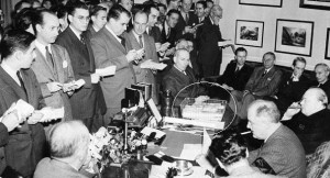 Basket (circled) on president's desk at press conference with British Prime Minister Winston Churchill, Dec. 23, 1941. Photo credit: AP