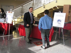 Marlin Steel President Drew Greenblatt discusses projects with students