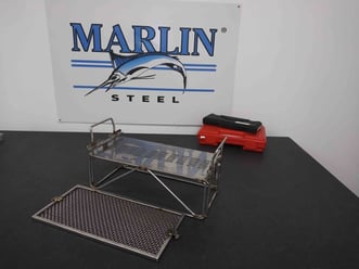 Automotive_basket_with_slotted_sheet_metal_and_mesh_tray-1