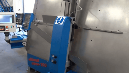 Ultimat UMW-100 in Action