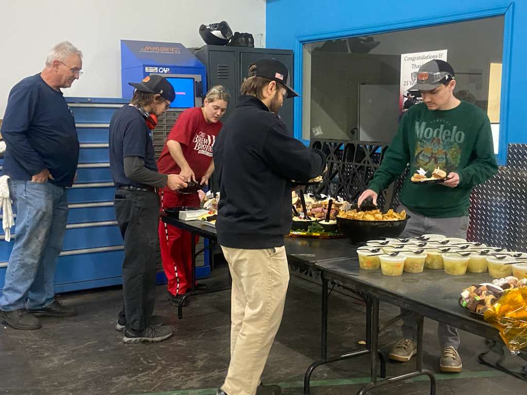 Nathan Myers Celebrates 25 Years with Marlin Steel 