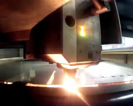 Ways Lasers are Redefining the Manufacturing Industry