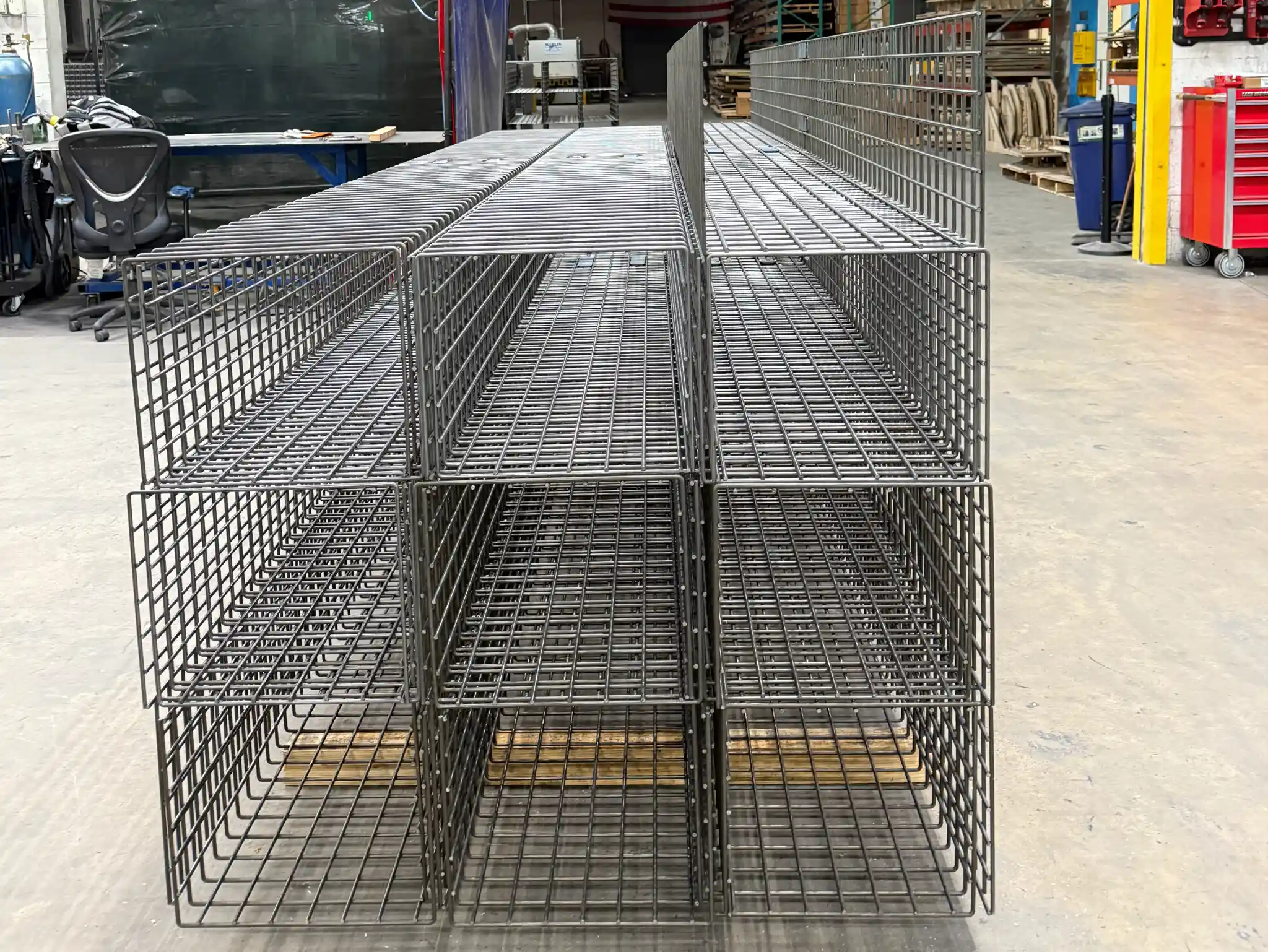 Wire Mesh Cable Tray Systems (USA Manufacturer for Data Centers & Industrial Infrastructure)